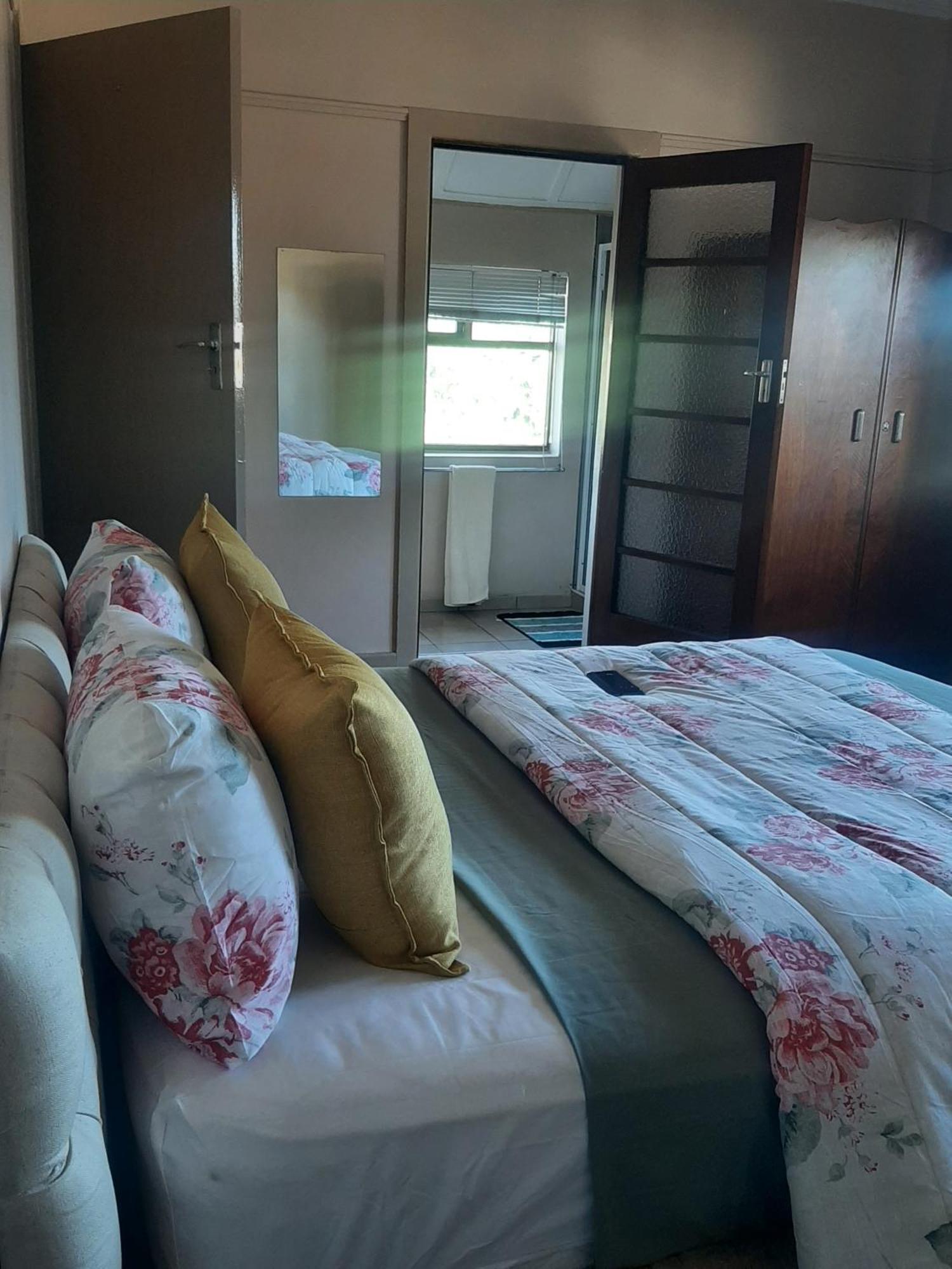 Triple S Guest House Kaapstad Buitenkant foto